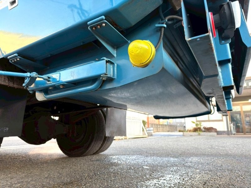 増々トン　8.7m3　プレスパッカー