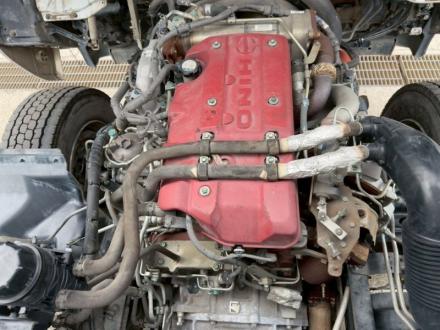 増々トン　ワイド　格納ゲート付　冷凍バン