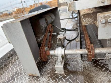 22t仕様　バラ麦運搬車