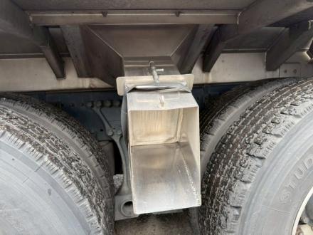 22t仕様　バラ麦運搬車