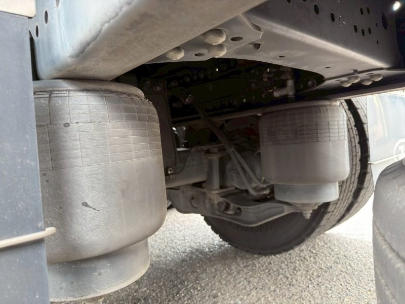 22t仕様　バラ麦運搬車