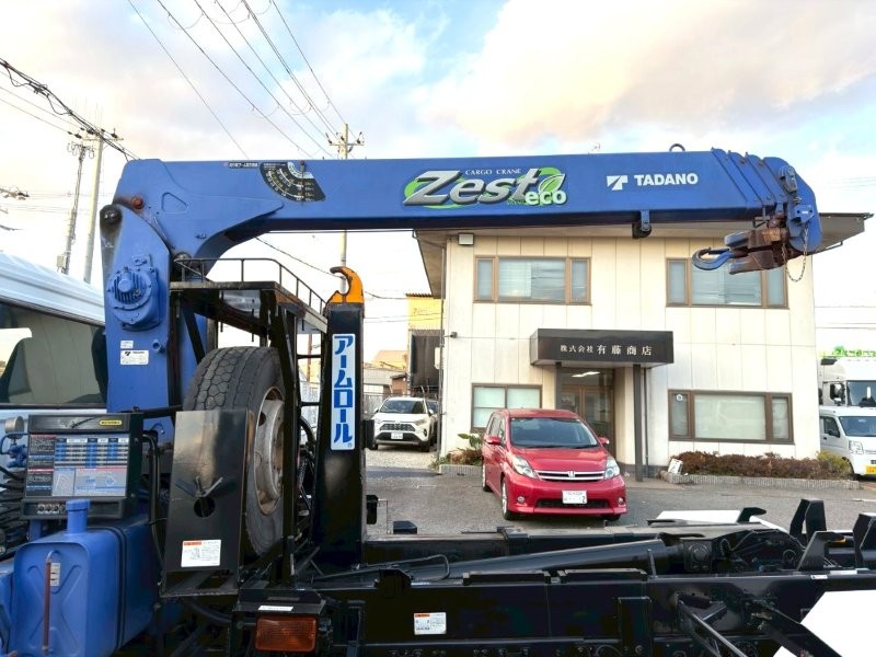 増々トン　クレーン付アームロール