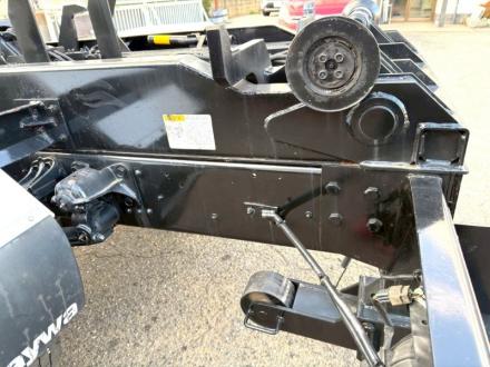 増々トン　クレーン付アームロール