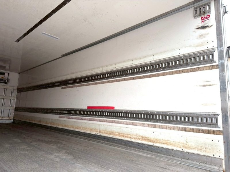 増々トン　ワイド　格納ゲート付冷凍バン