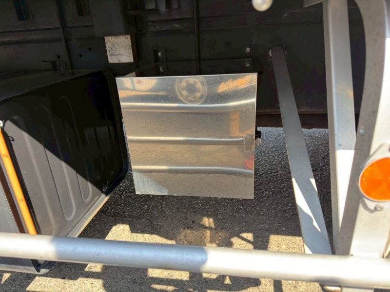 25t仕様　３軸高床　アルミブロック平ボデー