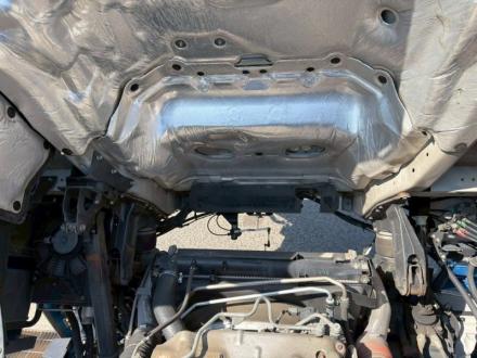 25t仕様　３軸高床　アルミブロック平ボデー